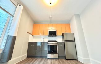 1 bed, 1 bath, 355 sqft, $1,395, Unit 404