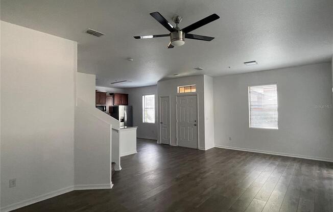 3739 SENECA CLUB LOOP