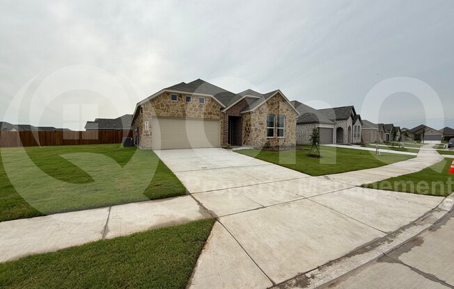 5105 AUBURN TRCE LN