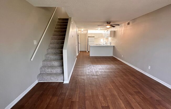 2 beds, 1.5 baths, 1,010 sqft, $1,488, Unit 132H
