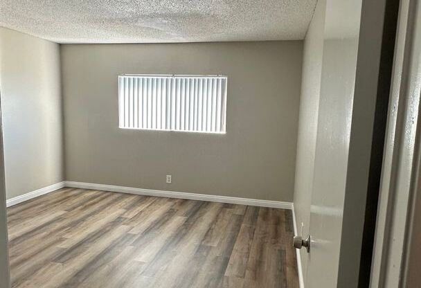 2 beds, 1 bath, 780 sqft, $1,750, Unit 217