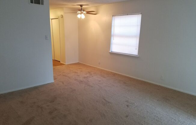 Studio, 1 bath, 450 sqft, $710, Unit *505