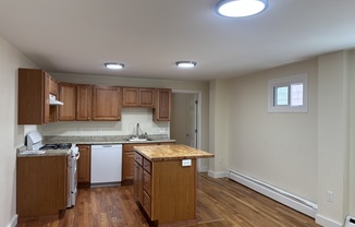286 Beacon St.