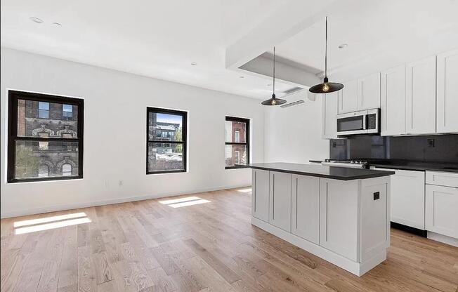 153 GRAND ST