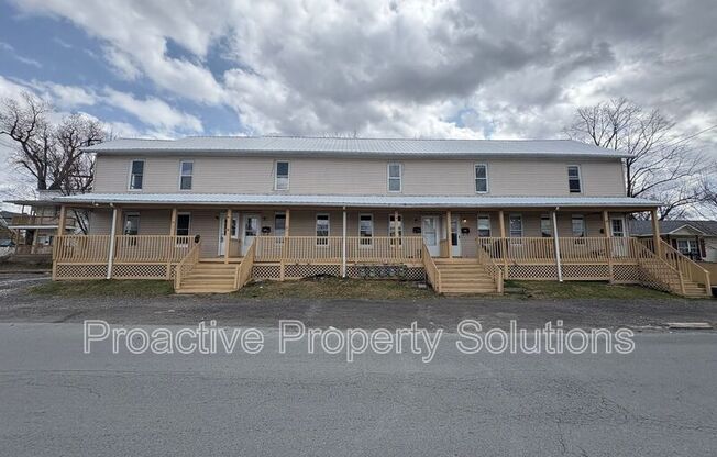 1404 1412 SANDERSON AVE