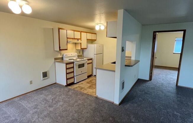 1 bed, 1 bath, 725 sqft, $1,250, Unit 3665D