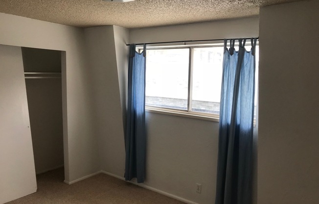 2 beds, 1 bath, $1,695, Unit #2B