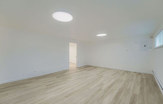 Shorewood Place 1035