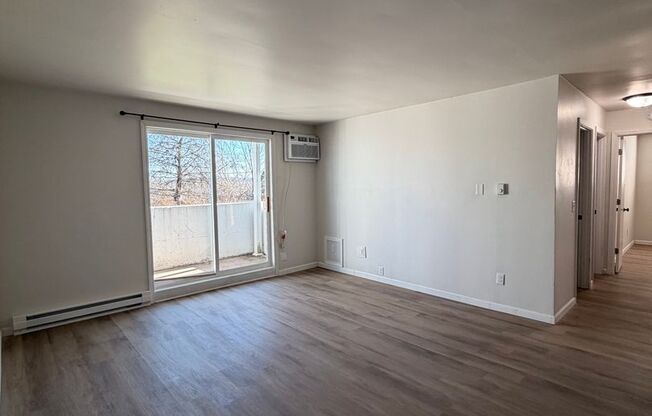 2 beds, 1 bath, 685 sqft, $1,250, Unit 111-203