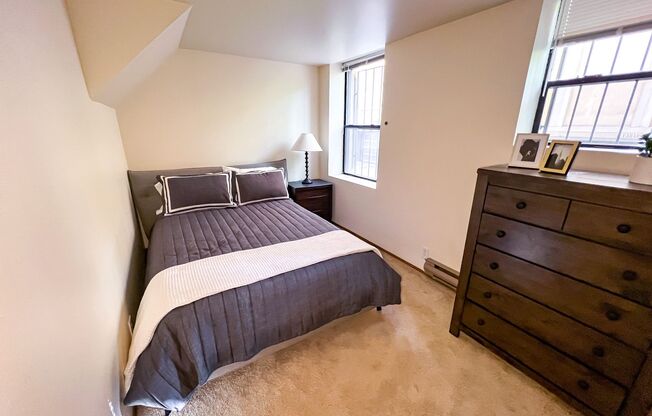 2 beds, 1 bath, 788 sqft, $2,395, Unit 102