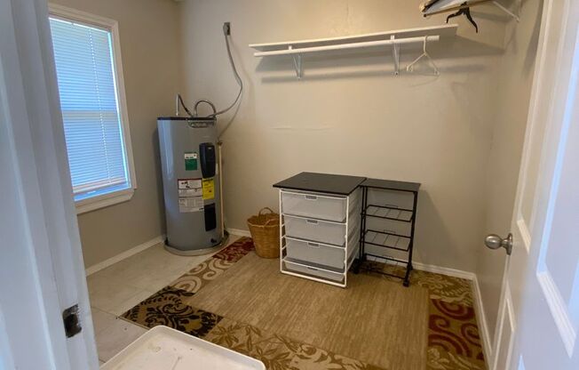 1 bed, 1 bath, $1,050