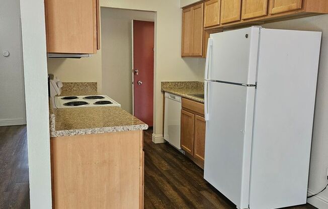 2 beds, 1.5 baths, 840 sqft, $1,495, Unit 06-111