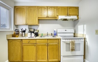 1 bed, 1 bath, 650 sqft, $1,925, Unit 15