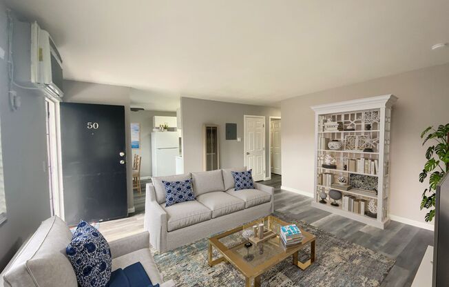 2 beds, 1 bath, 860 sqft, $1,850, Unit O-50