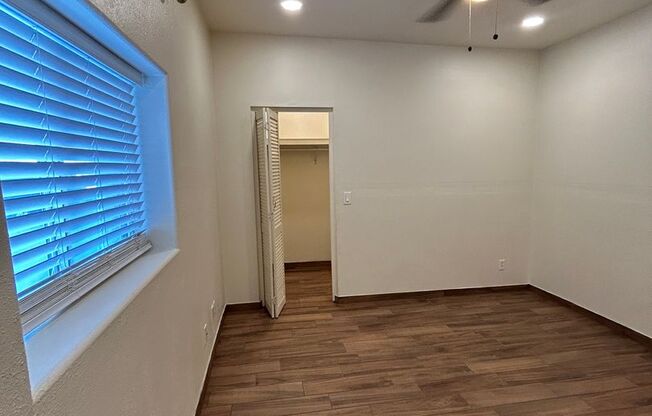 2 beds, 1 bath, $1,250, Unit Fremont332-B