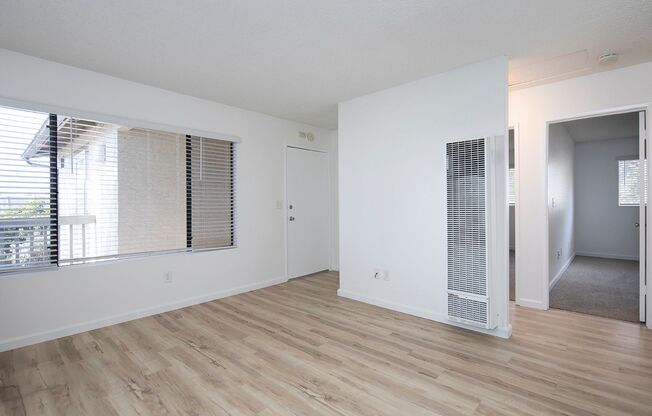 3129-31 Hawthorn Street