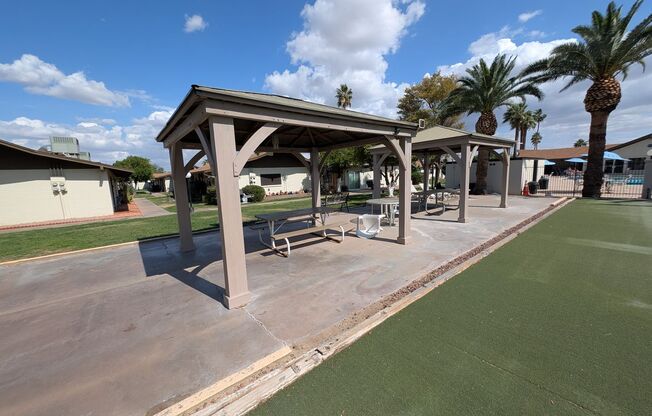 2 beds, 1 bath, $1,550, Unit Unit 303A