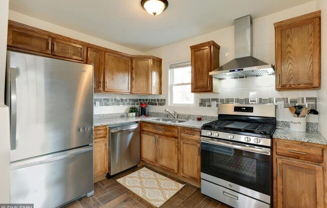 Perfect 4 bedroom count Home in Columbia Heights