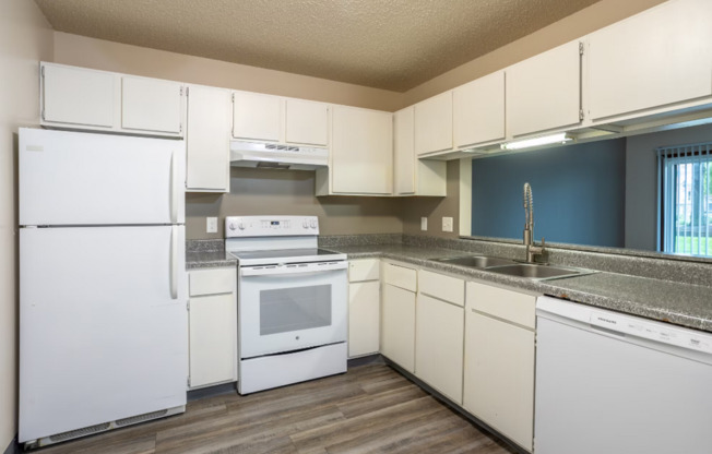 1 bed, 1 bath, 612 sqft, $1,100, Unit 226