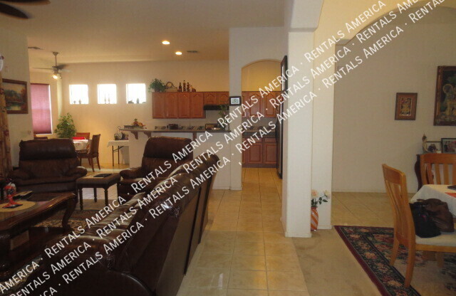 7005 S 57 AVE