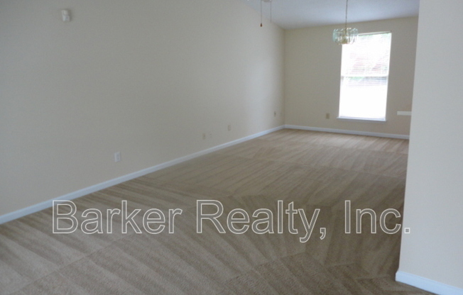 1621 RIVERKNOLL DR