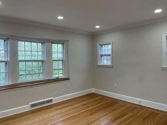 184 31 HOVENDEN RD