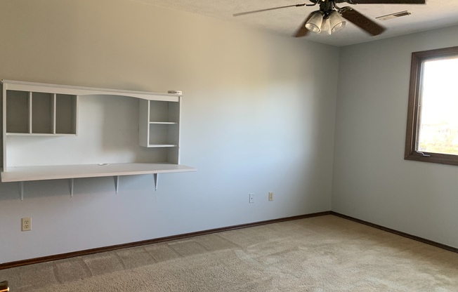 2 beds, 2 baths, $1,595