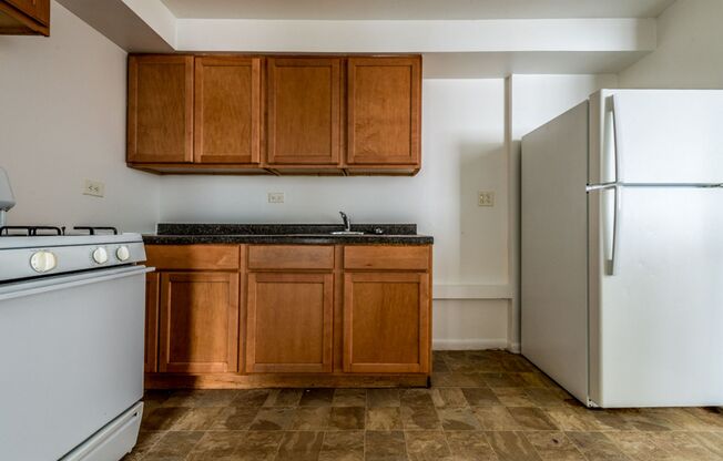 8345 S Drexel