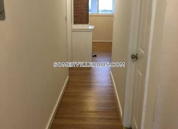 2 beds, 1 bath, 1,250 sqft, $2,900, Unit 1