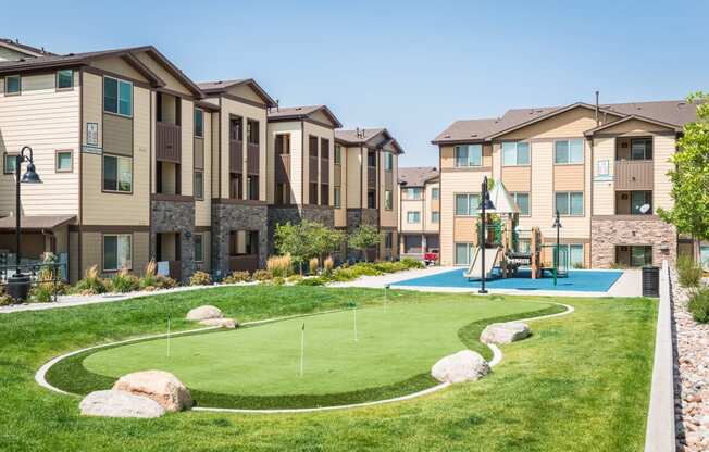 Putting Green at Estate at Woodmen Ridge Apartments in Colorado Springs, CO