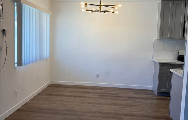 2 beds, 2 baths, 950 sqft, $2,295, Unit 41
