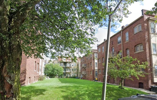 The Shamrock - North