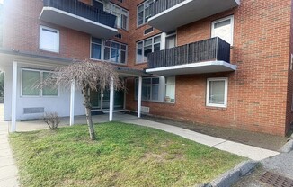 1 bed, 1 bath, 527 sqft, $2,000, Unit 10