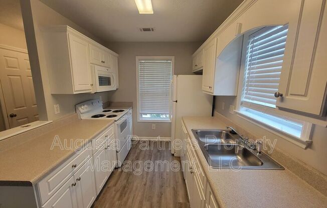 1234 LONGPOINT DR