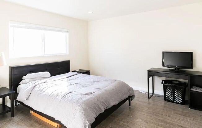 Bright and airy 1-bedroom 1-bath in El Sereno