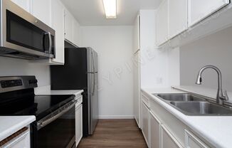 *OPEN HOUSE: 7/19 2-3PM* Normal Heights 1 Br with Parking