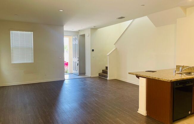 2912 Portage Way - Natomas 95835