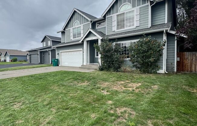 HUGE PET FRIENDLY Rental