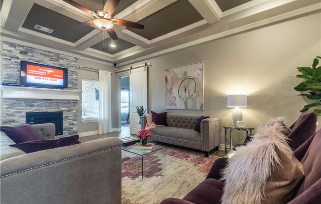 Gorgeous 5 Bedroom 3.5 Bathroom With 3 Car Garage In Edmond Schools