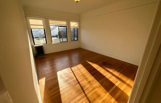 2395 Francisco Street (970r)