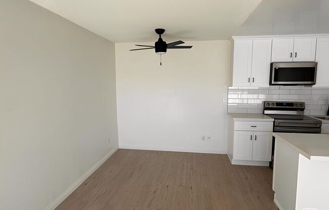 1 bed, , 750 sqft, $2,100, Unit 320