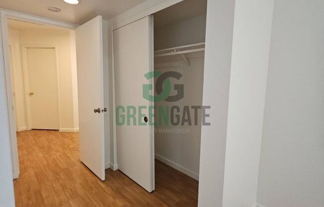 3 beds, 2.5 baths, $2,299