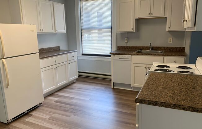 1 bed, 1 bath, 610 sqft, $1,299, Unit 7237 Penn Ave. #3A