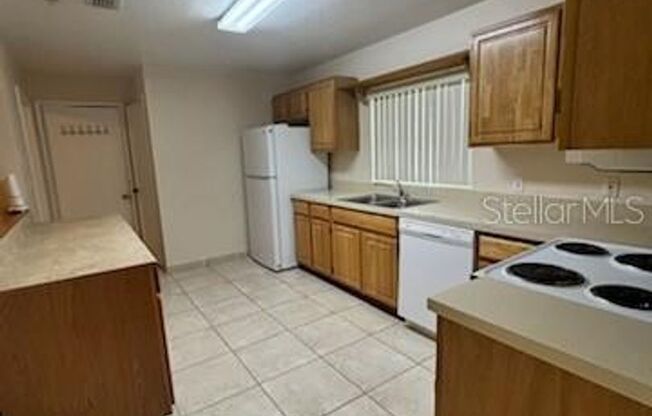 4 beds, 2 baths, $2,300