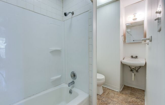 Studio, 1 bath, $750, Unit #2