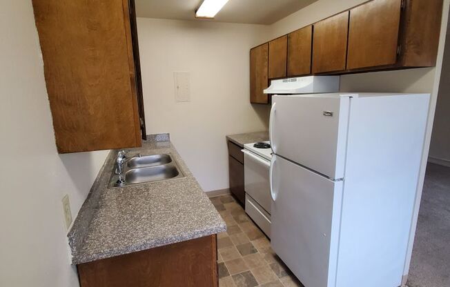 2 beds, 1 bath, 900 sqft, $1,525, Unit 506