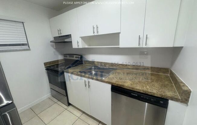 1 bed, 1 bath, 859 sqft, $1,725, Unit 312