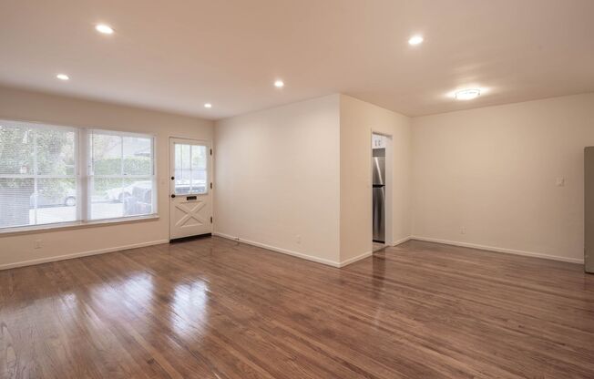 Montana Ave 2102-2114