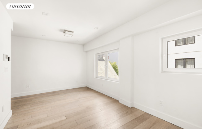 345 LENOX RD
