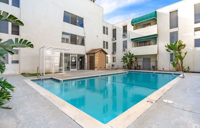 Tarzana Five Apartments